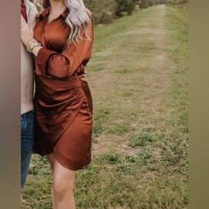 Perfect fall dress for family pictures or a wedding!